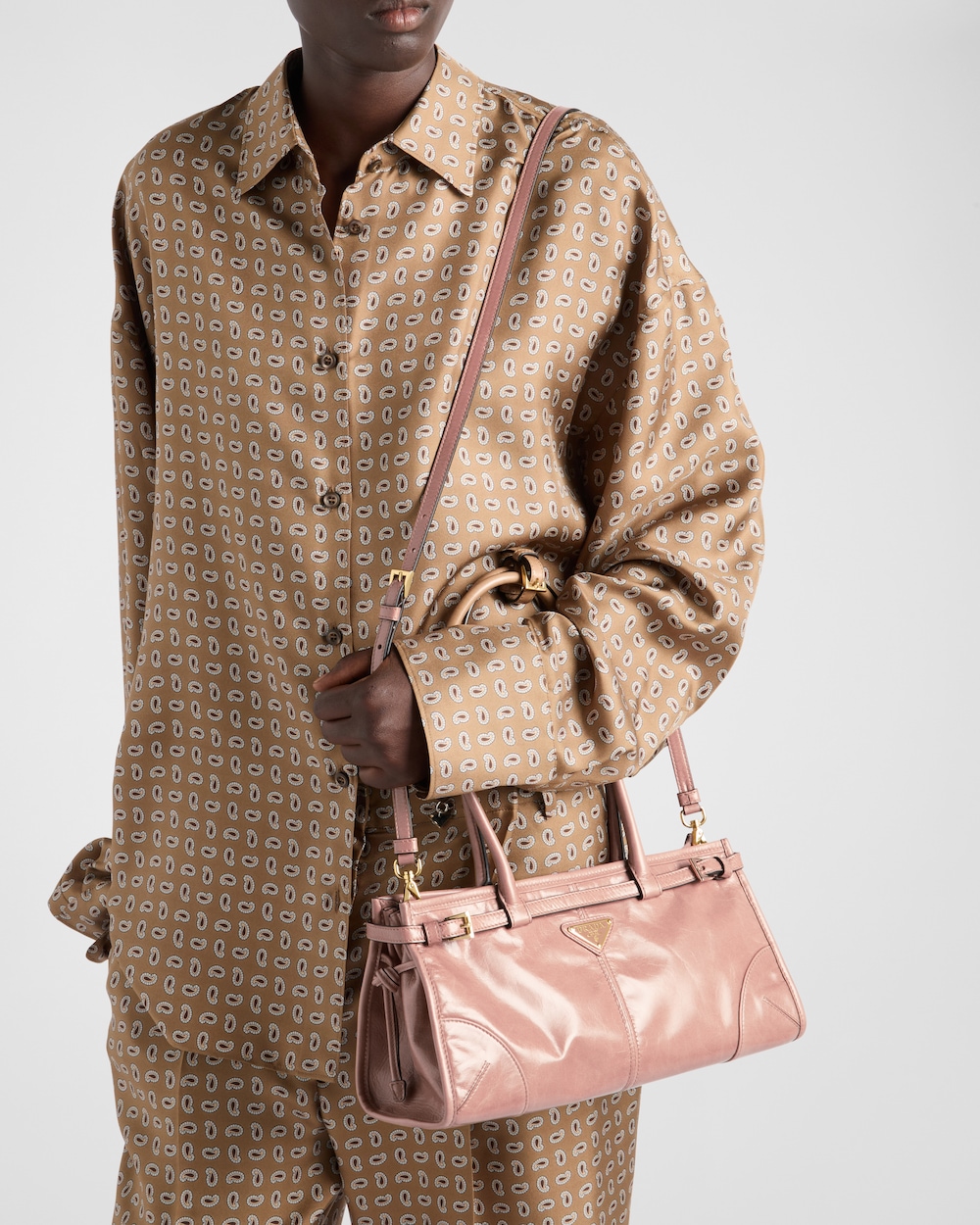 Prada Bonnie Medium Leather Handbag - Image 7